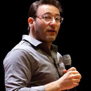 Portrait of Simon Sinek